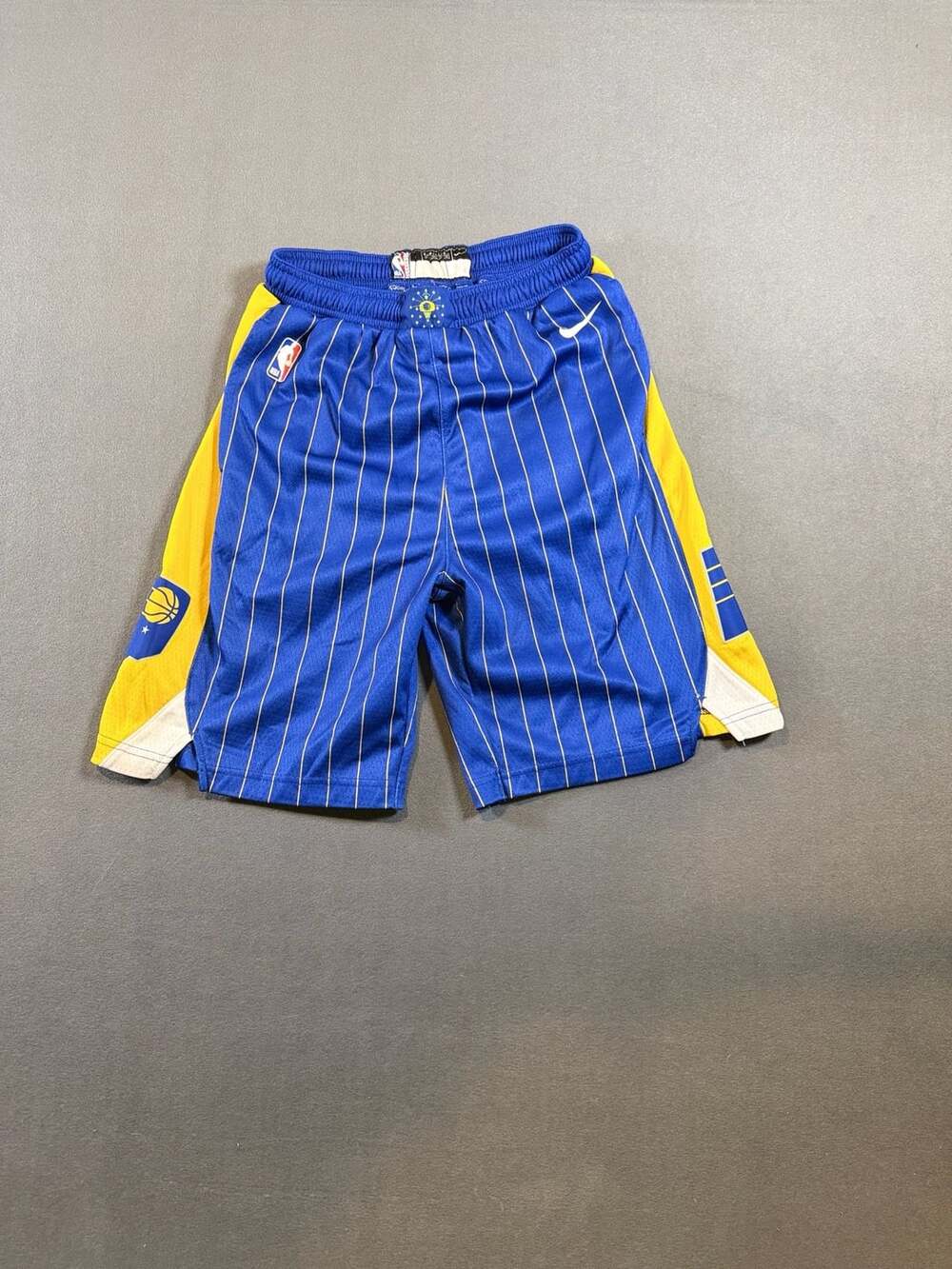 Nike Indiana Pacers City Edition Basketball Shorts Blue Yellow BOYS L